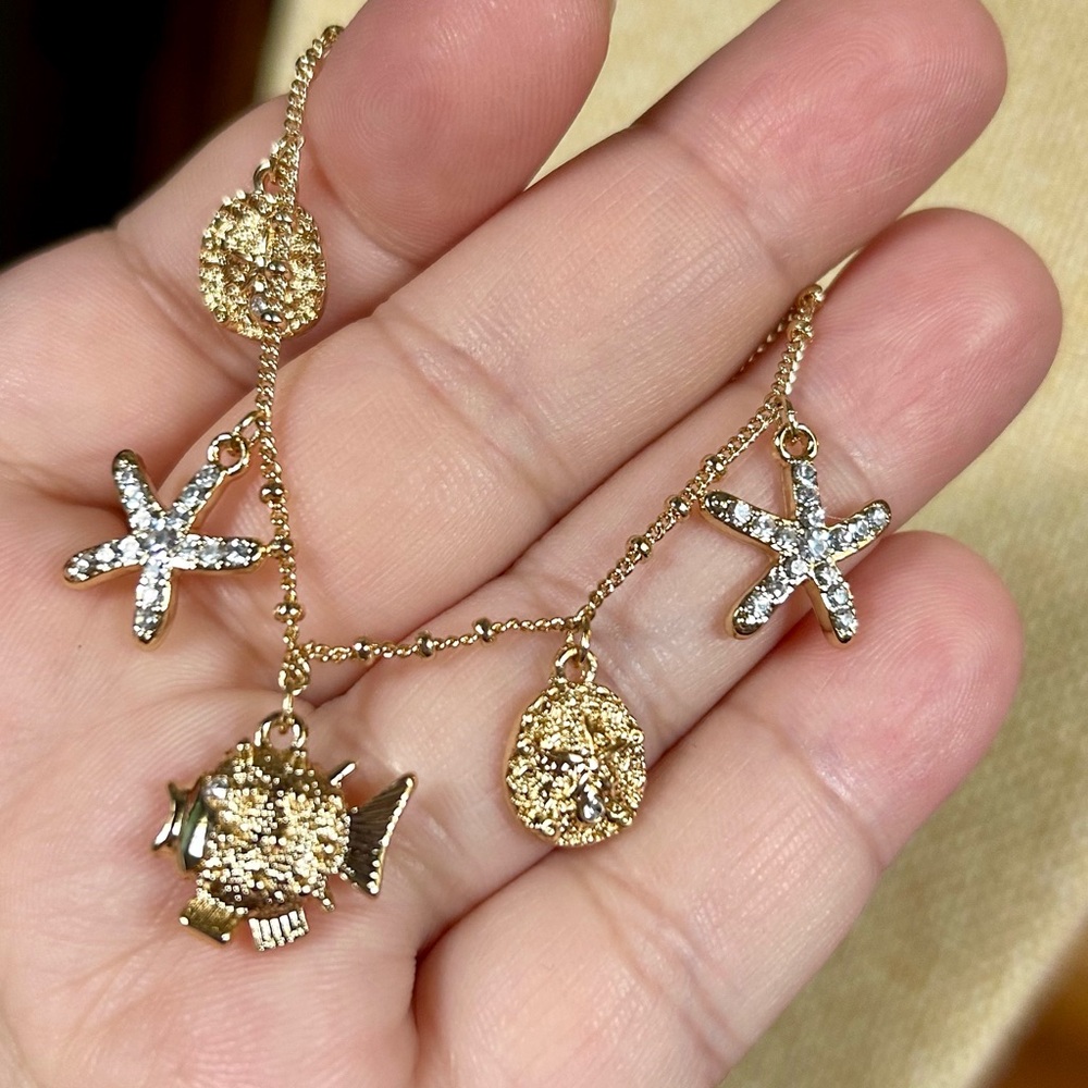 Lilly Pulitzer dainty two strand charm bracelet starfish